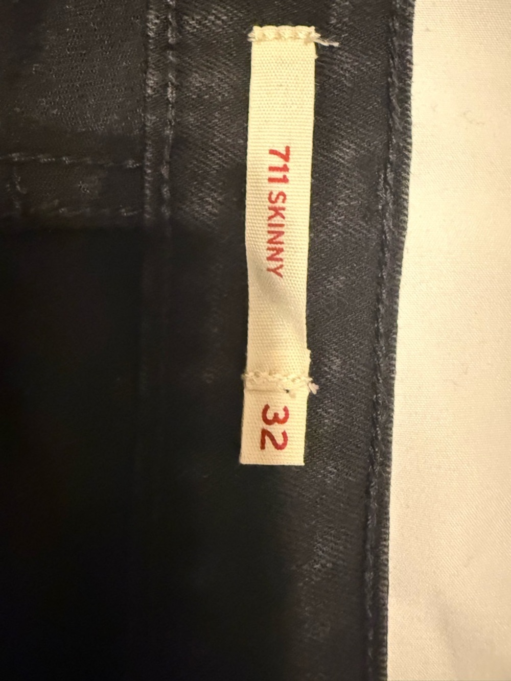 Levi's Women's 711 Skinny Jeans - Black